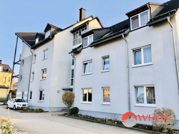 Zentral gelegene 3 Zimmer Wohnung mit Balkon und Stellplatz